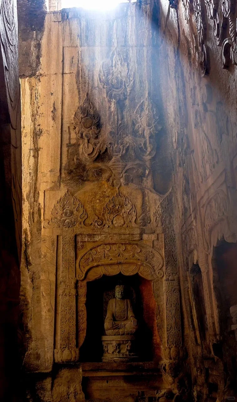 本以为云冈石窟够美，直到遇见响堂窟！！😍