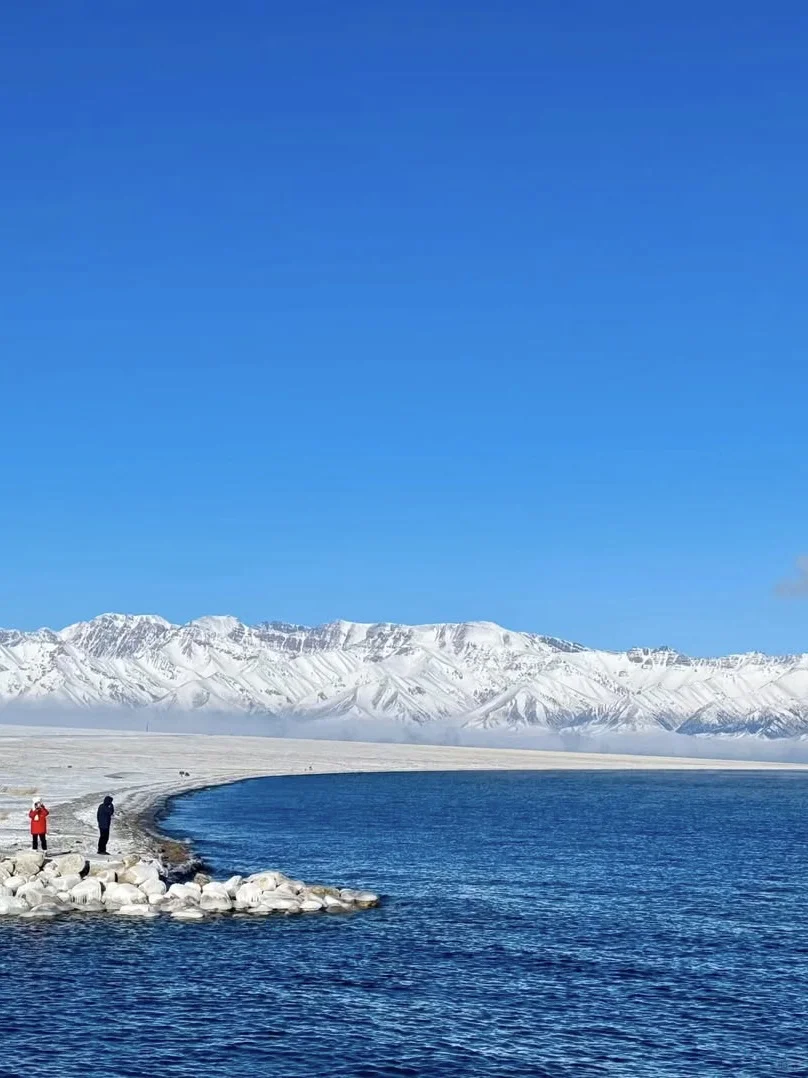 赛里木湖！一眼就被这变幻蓝调勾了魂‼️