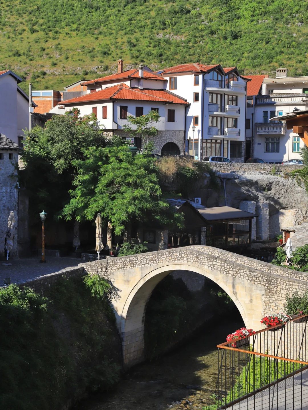 推荐一个绝对冷门但超级震撼的小众免签国家