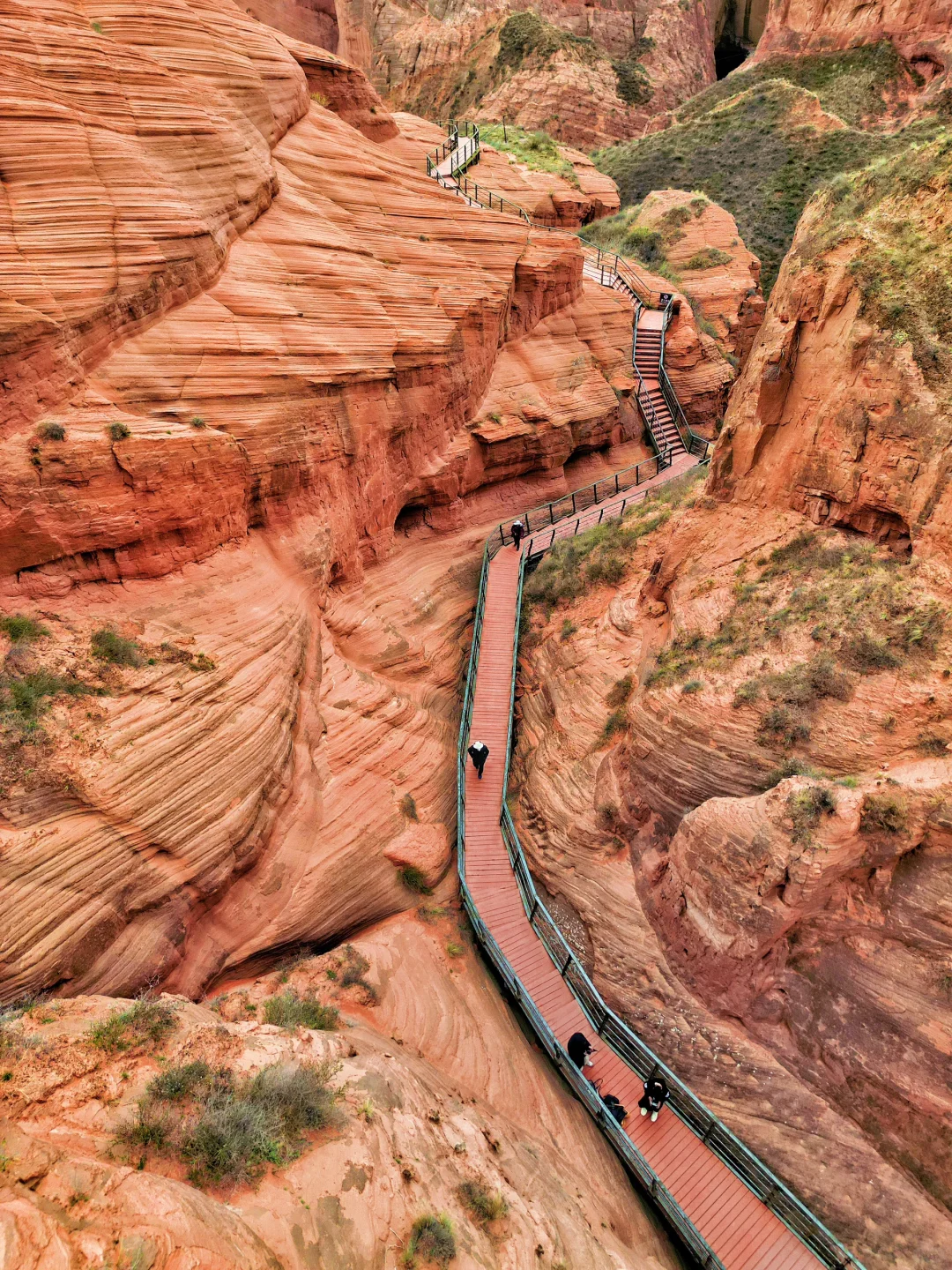朋友圈问爆了！不在国外，陕西被低估的大峡谷