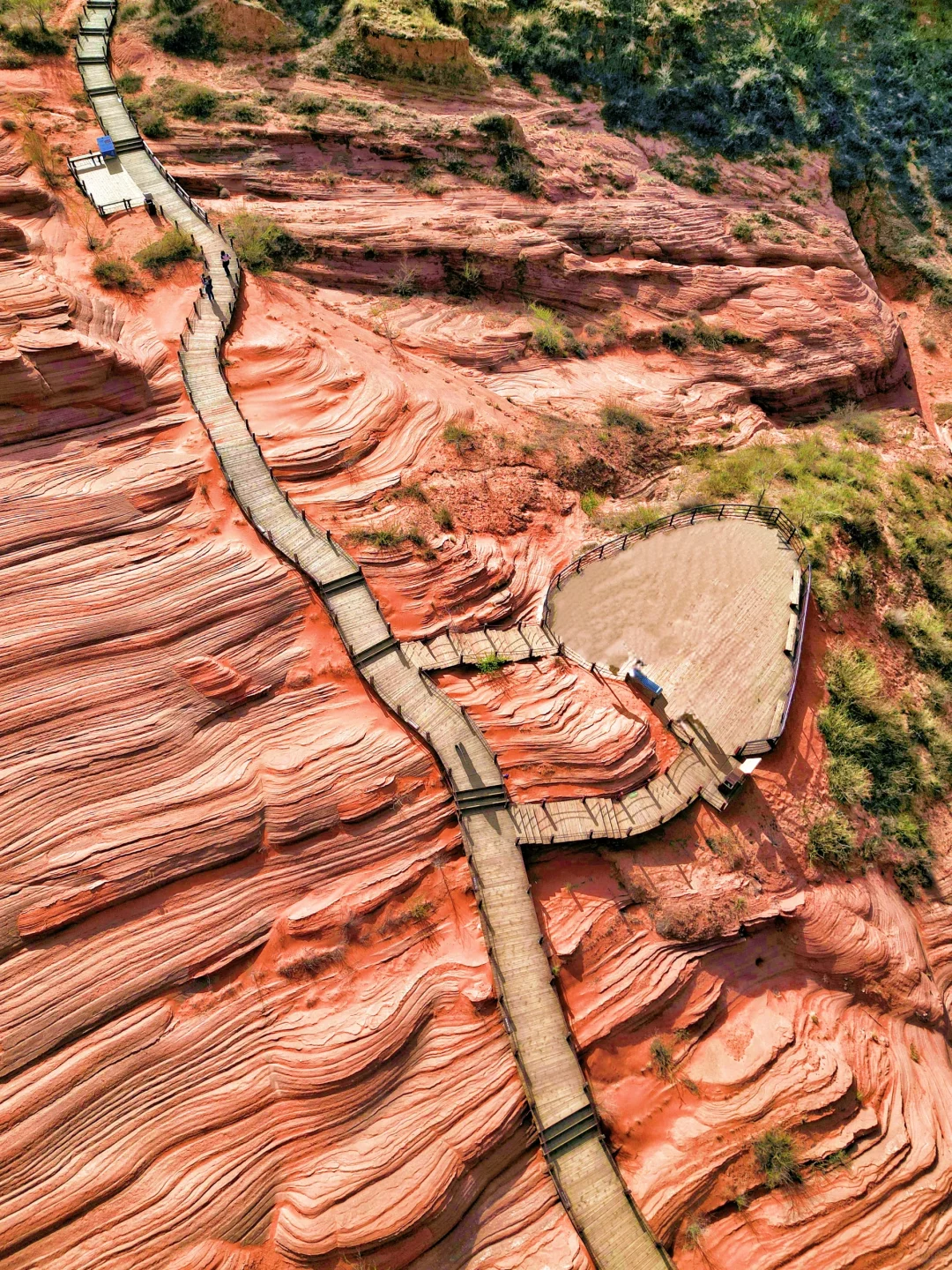 朋友圈问爆了！不在国外，陕西被低估的大峡谷