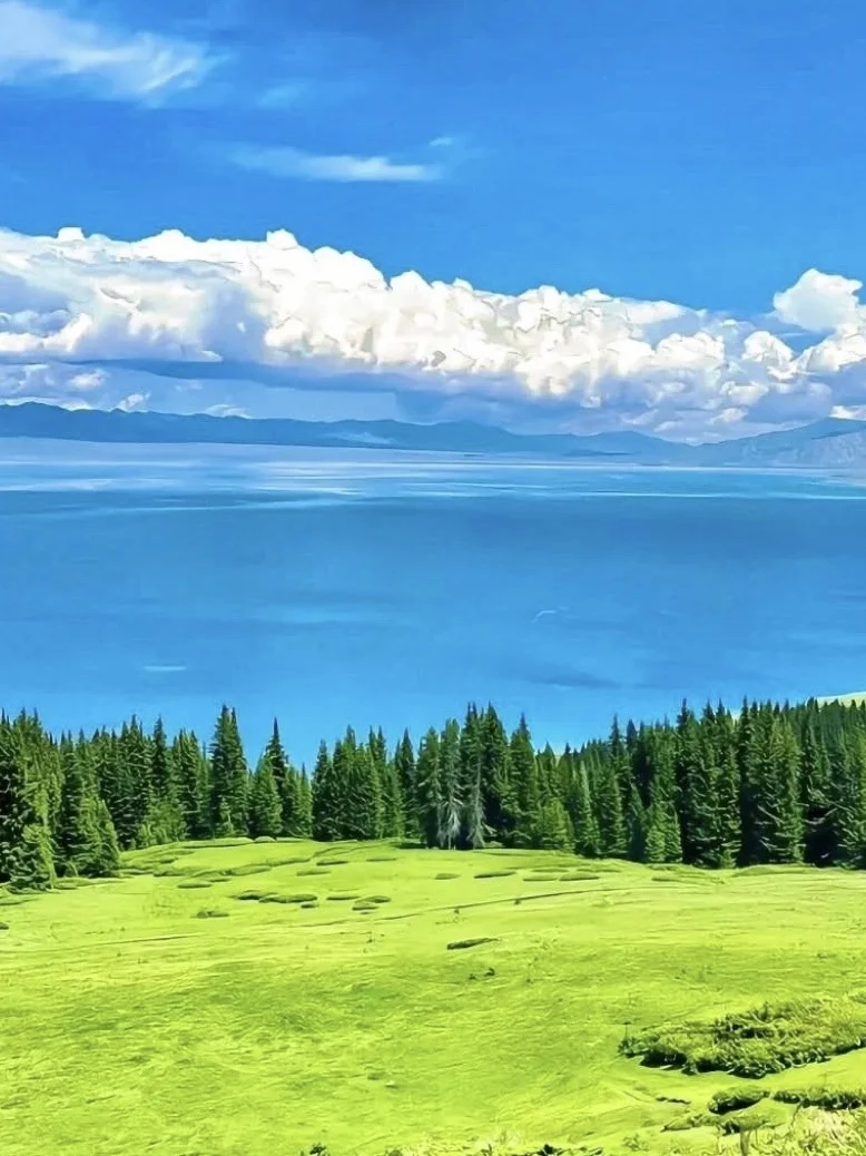 赛里木湖！一眼就被这变幻蓝调勾了魂‼️