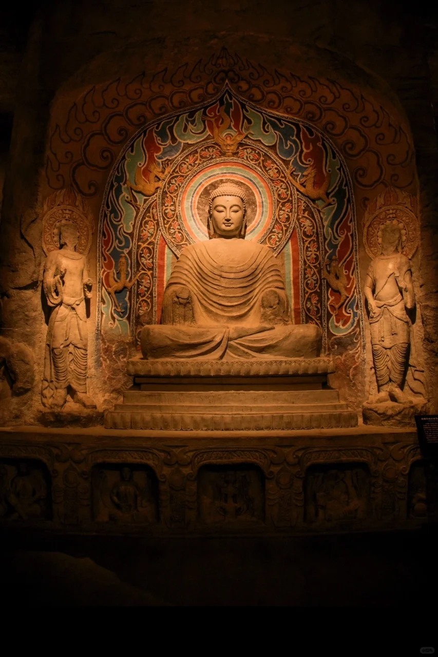 本以为云冈石窟够美，直到遇见响堂窟！！😍