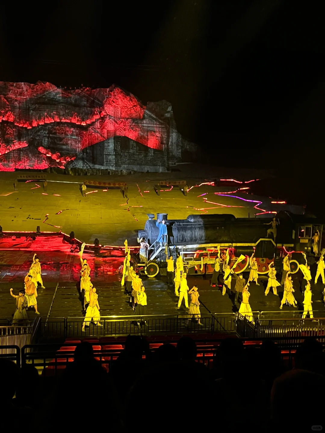 618提前购｜《中国出了个M爷爷》选座宝典！