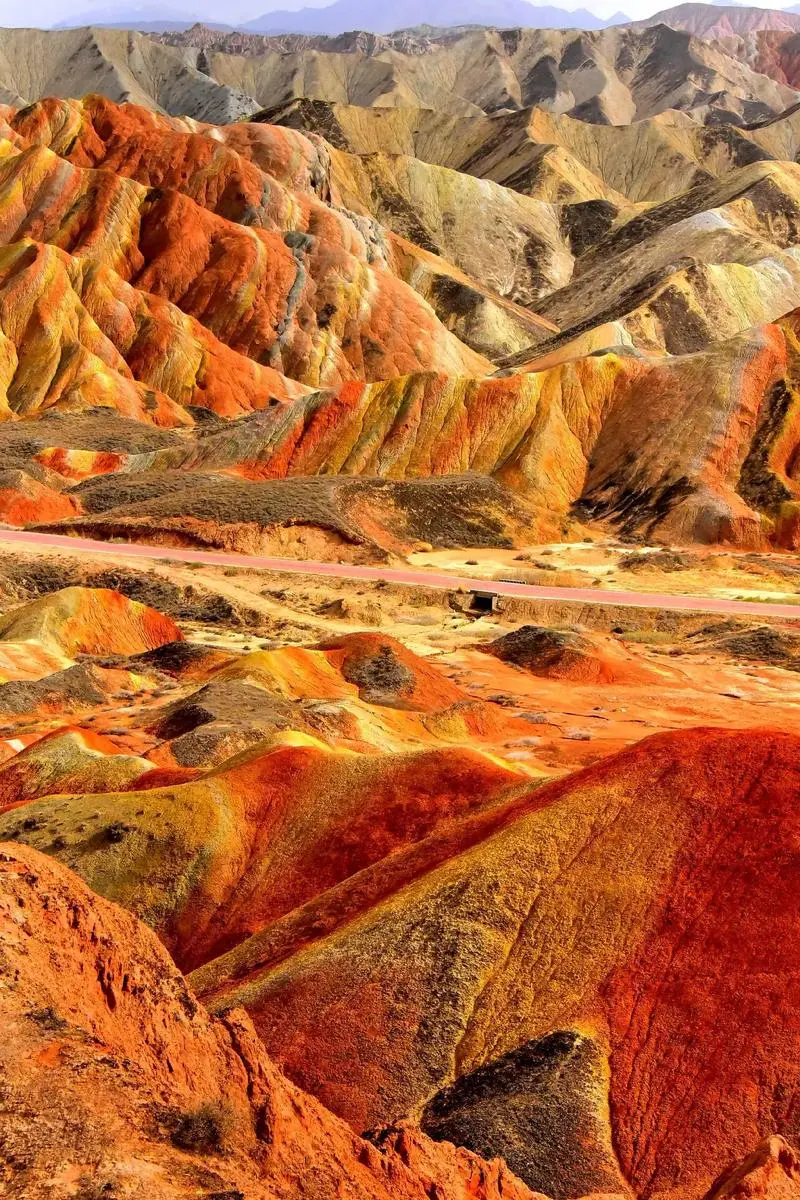 甘肃必玩景点及美食🌟