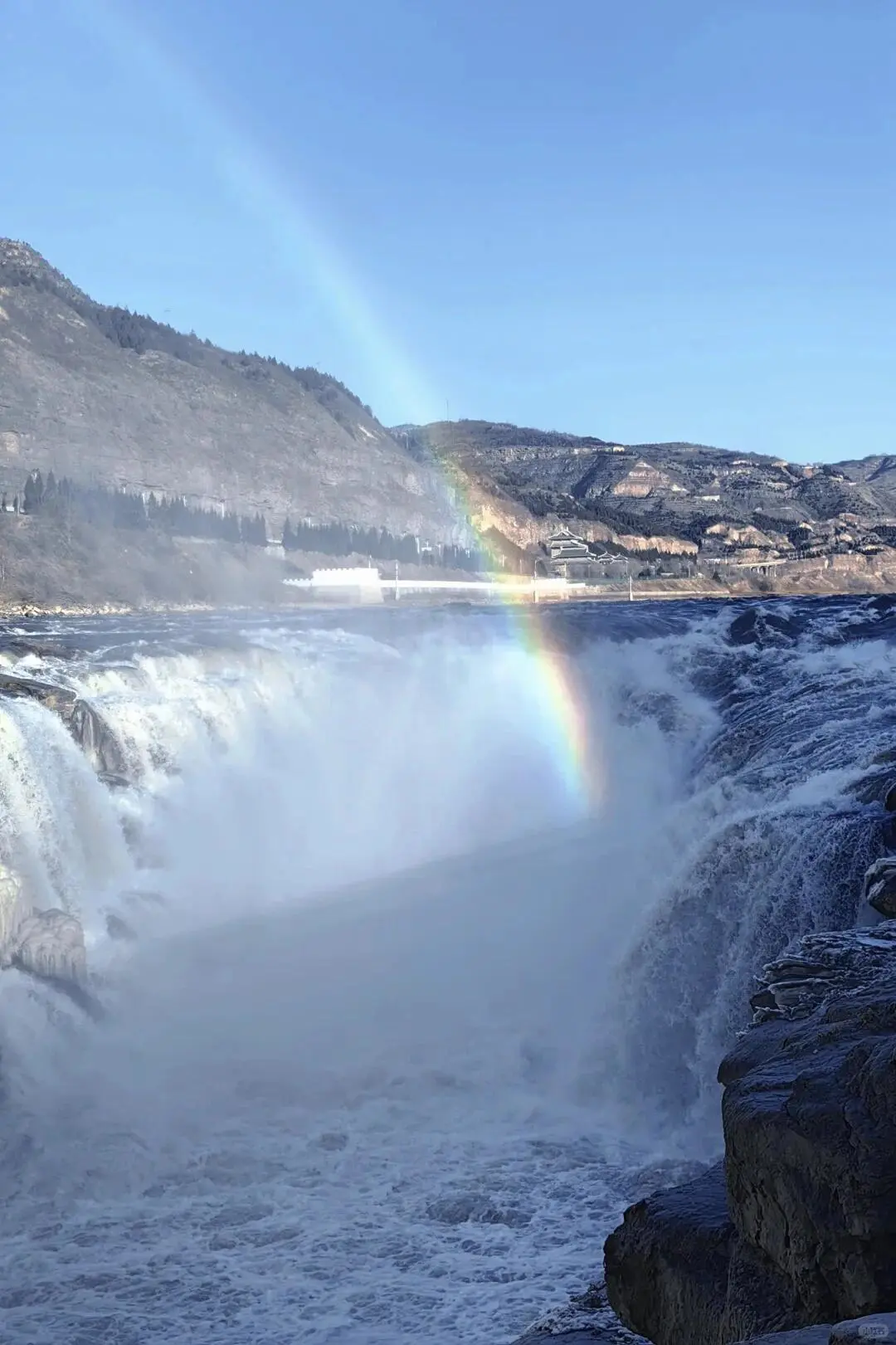 蓝天碧绿的九寨沟,太美了