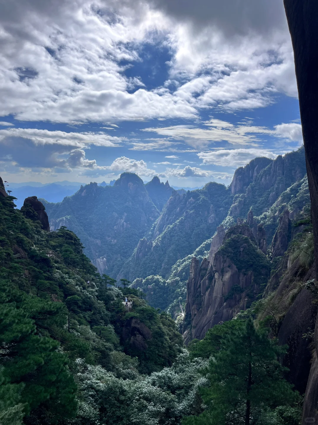 黄山和三清山我居然觉得三清山更胜一筹