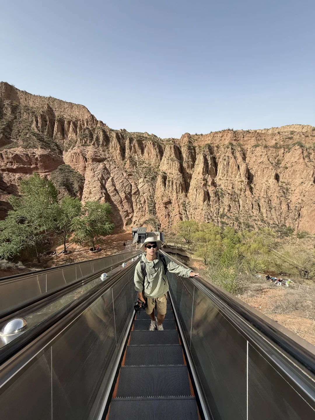 真的不是国外❗️我在陕西拍到震撼的丹霞地貌