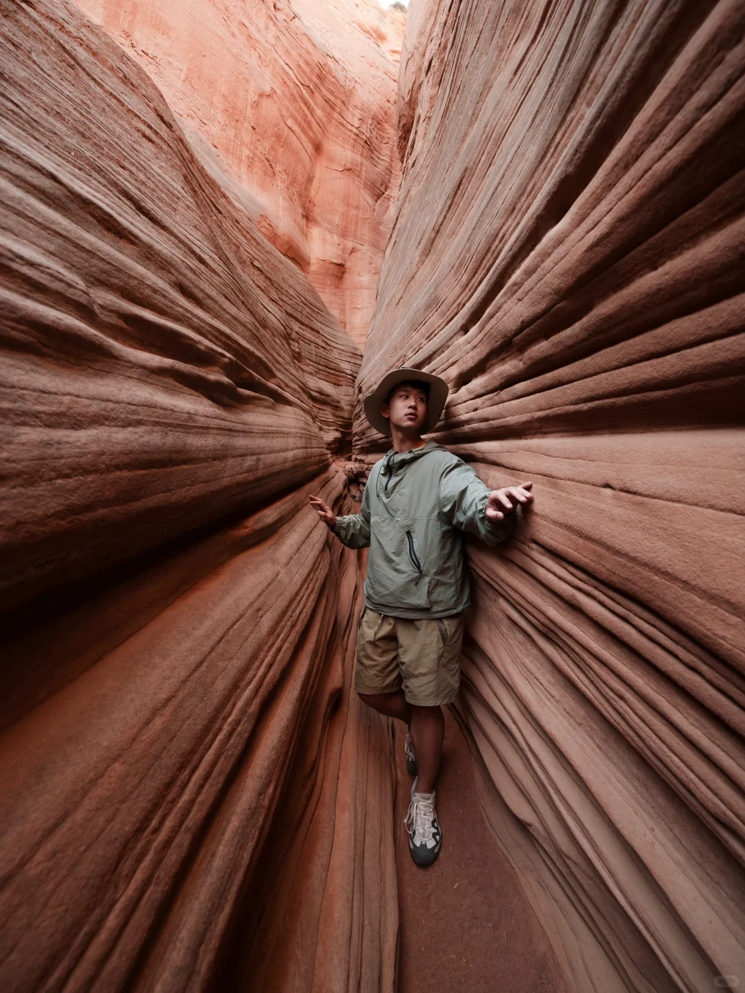 真的不是国外❗️我在陕西拍到震撼的丹霞地貌
