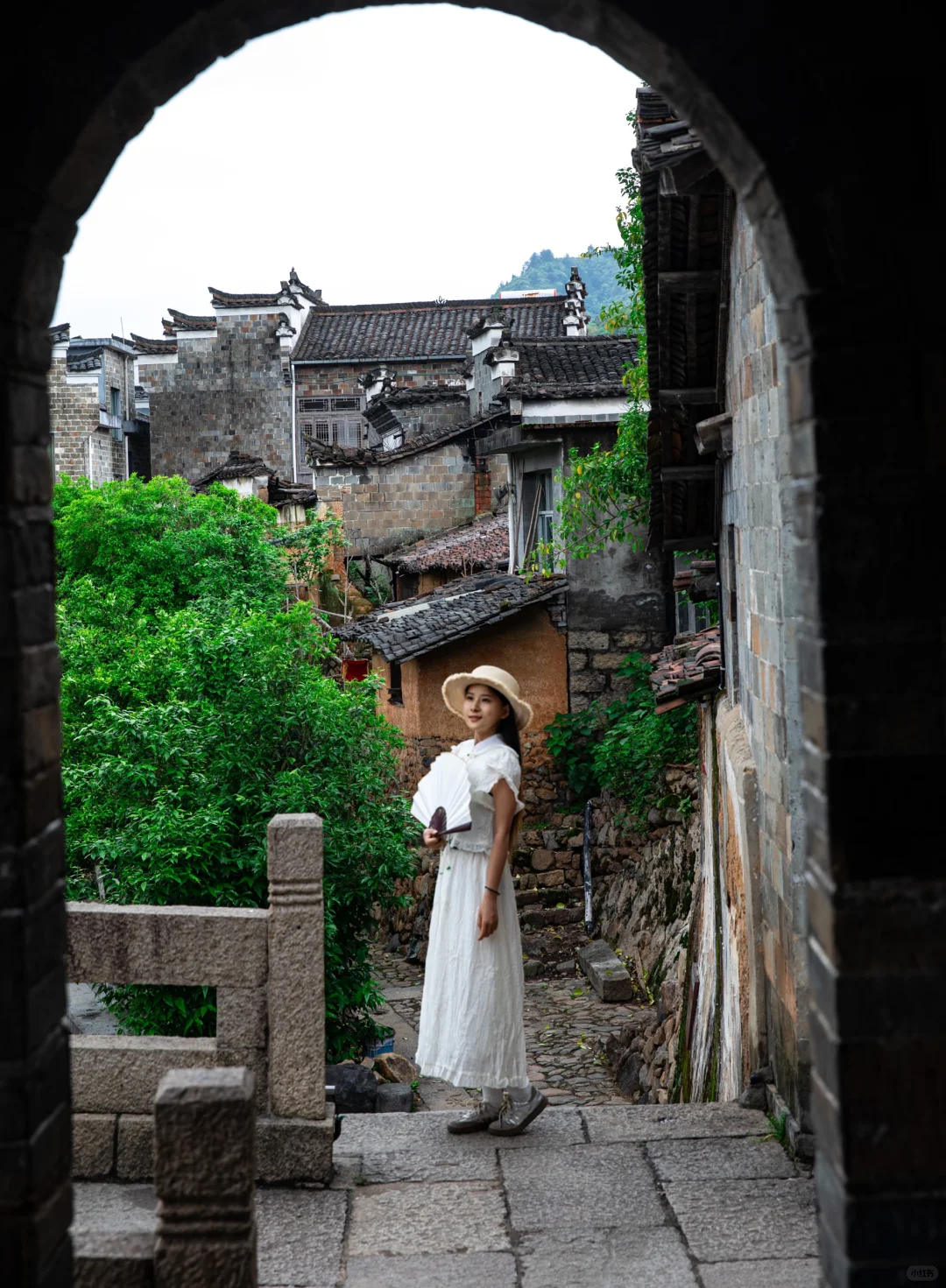 迄今为止，我很少用震撼形容一个小城