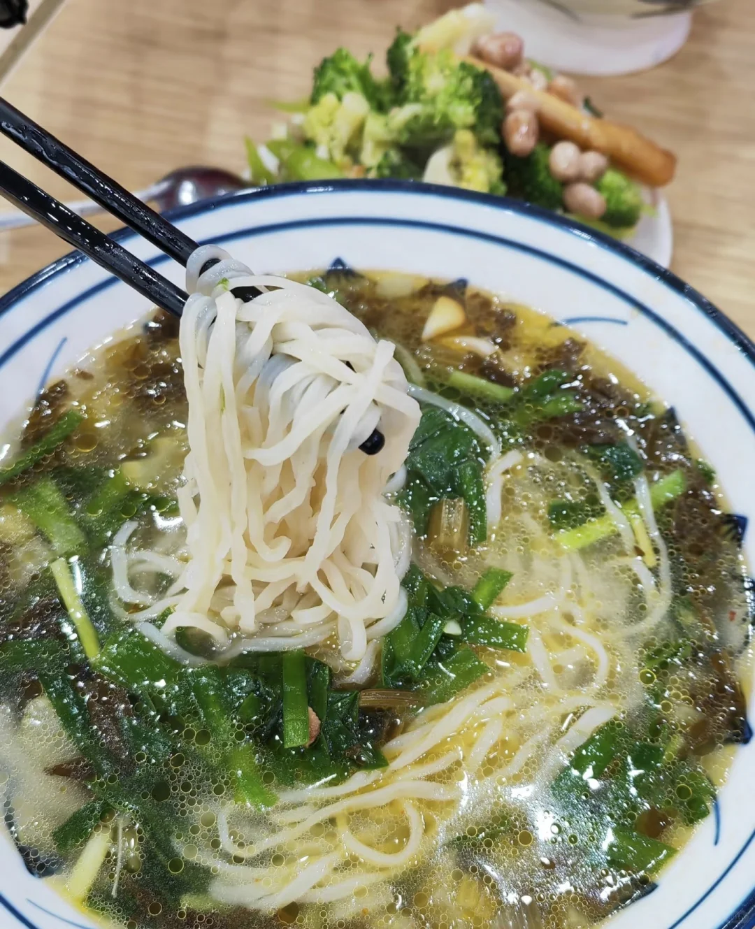 甘肃必玩景点及美食🌟