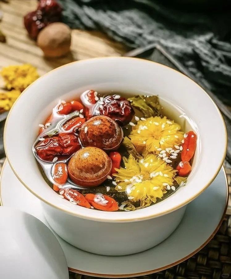 甘肃必玩景点及美食🌟