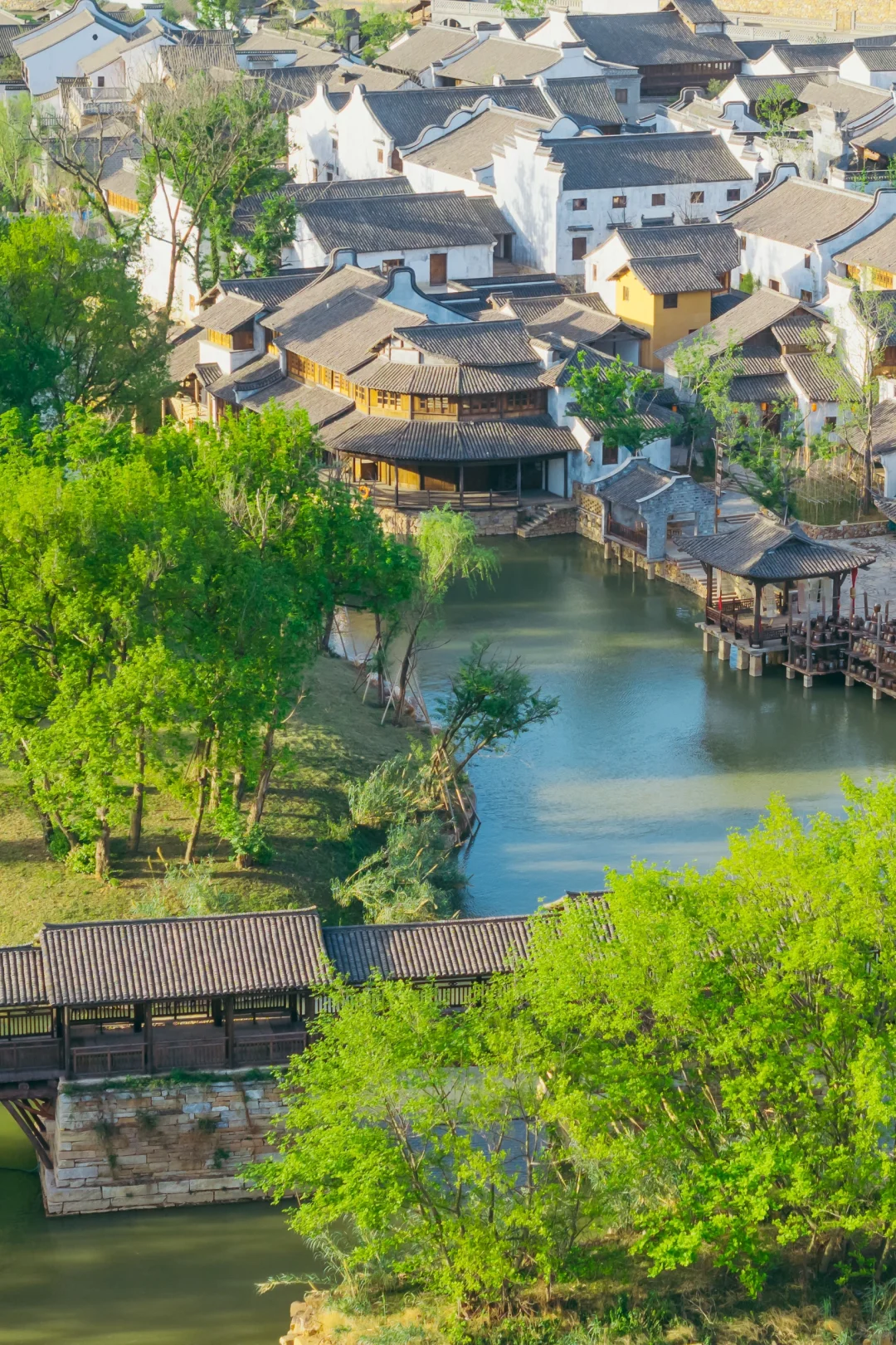 迄今为止，我最喜欢的宝藏小镇出现了❗