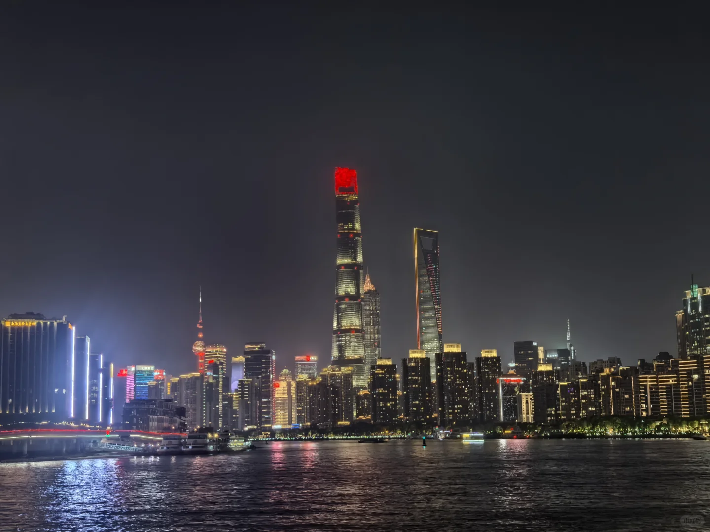 闯入南浦大桥花海秘境！江边吹风附夜景！