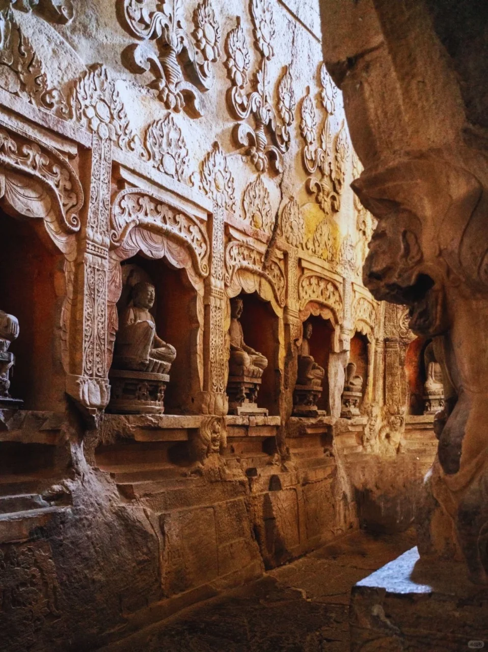 00后五一勇闯邯郸，值哭了😭