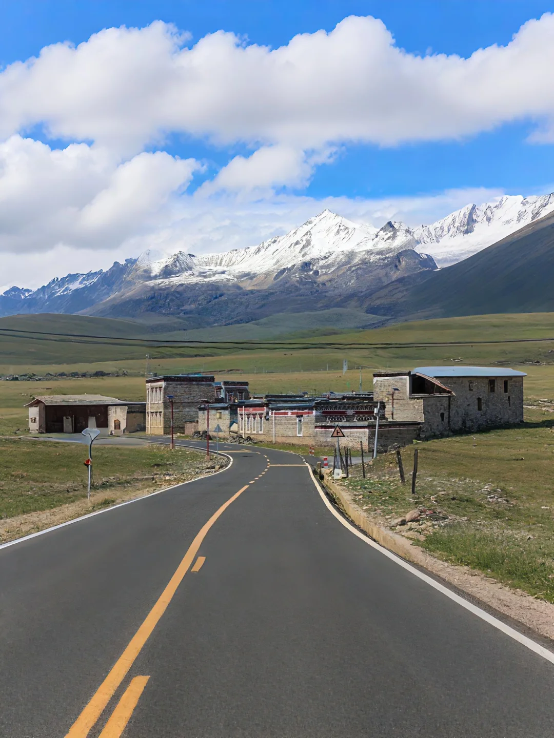 不在瑞士...在川西🏔️！！💐5-8月超浪漫好拍