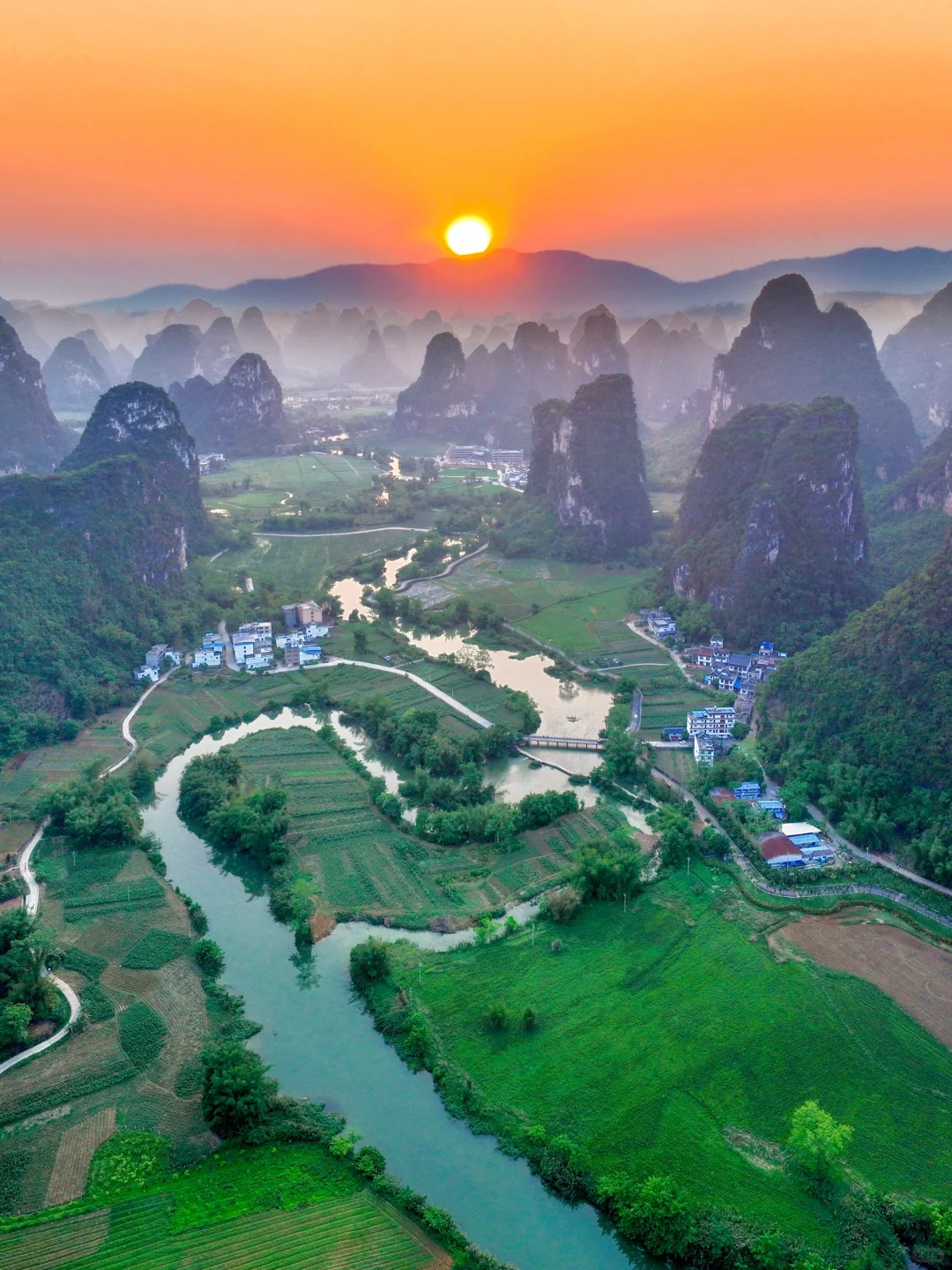 五一反向游🍃推荐一个冷门且震撼的小城！！！！