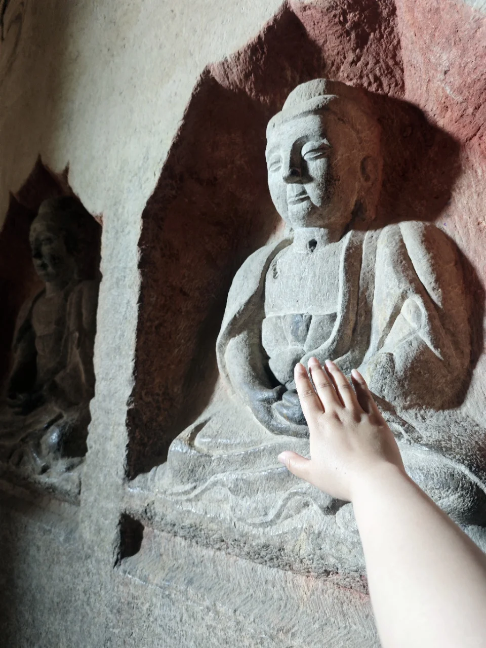 石窟界隐藏BOSS！高铁1h直达