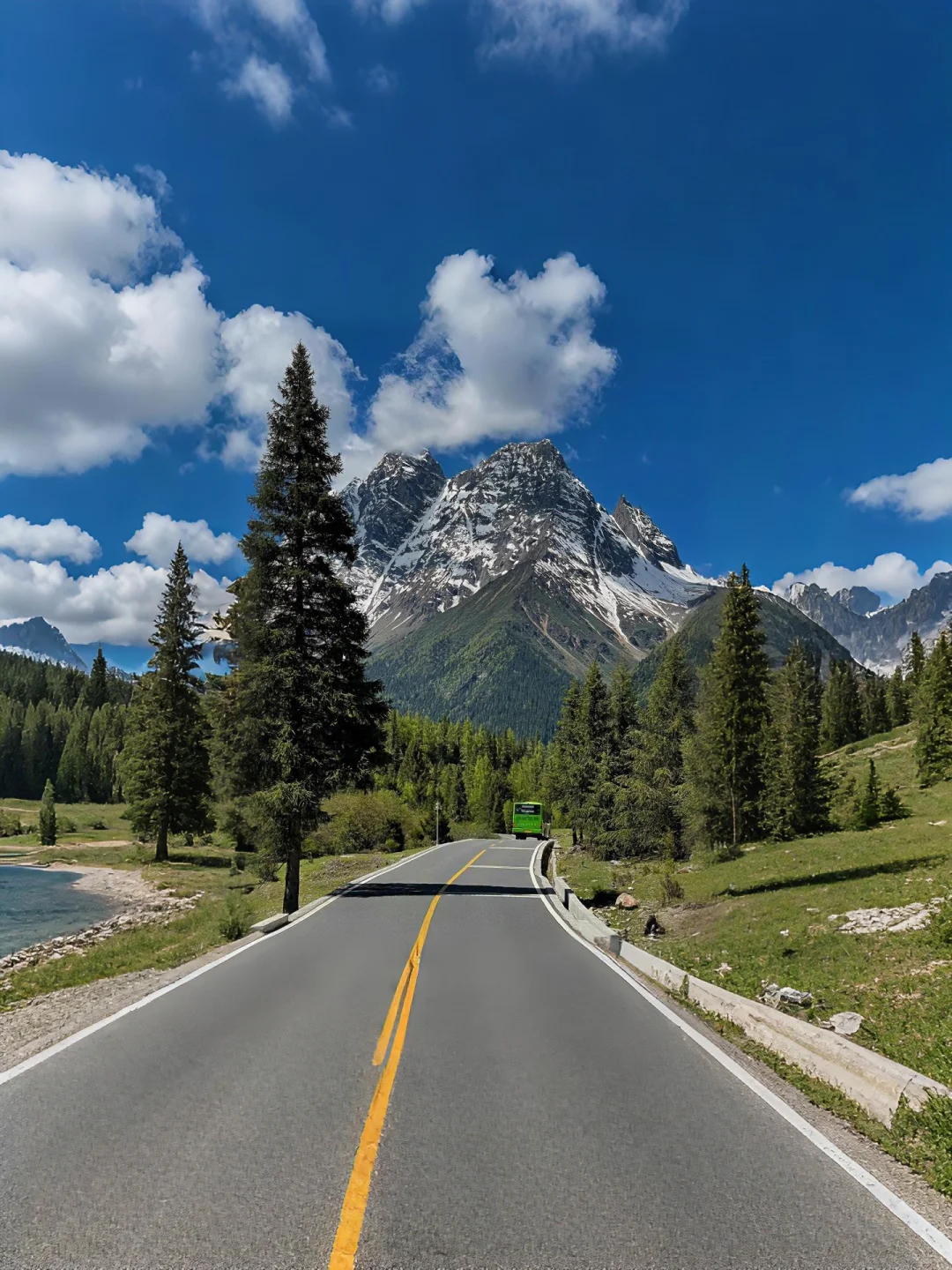 四姑娘山的浪漫永不落俗，掉进油画的夏天🌲