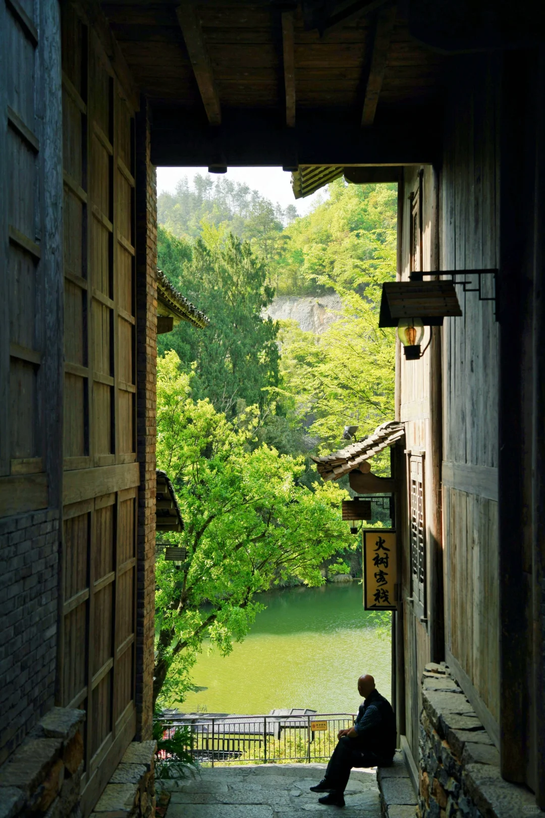 高铁直达！！贵州被严重低估的人间避世仙境😭