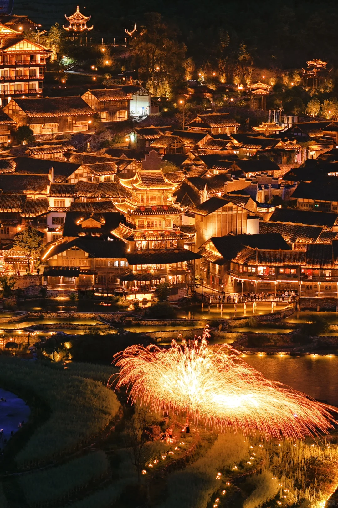 高铁直达！！贵州被严重低估的人间避世仙境😭