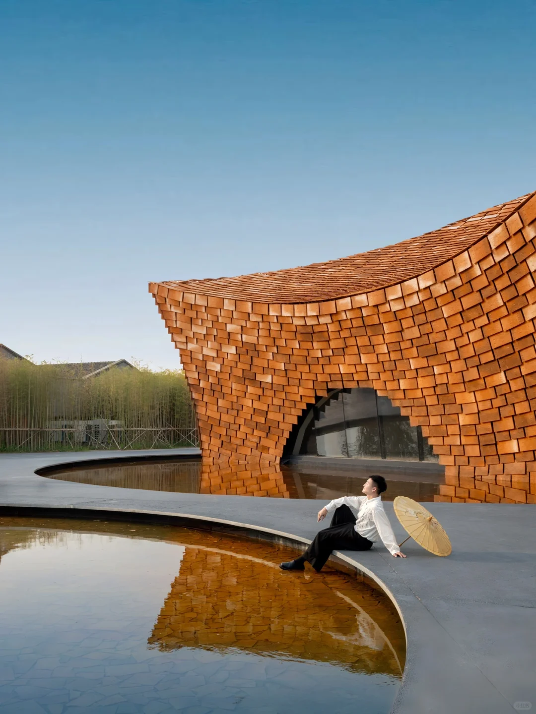 五一反向游，推荐一个人少又治愈的宝藏小城