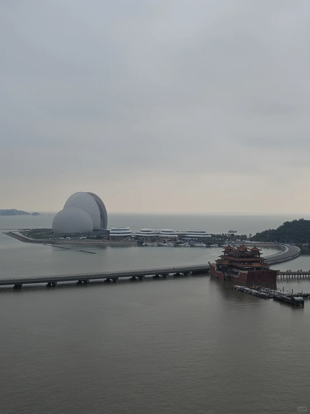 30日珠海景区早间晴间多云➕大阵风❌无日出