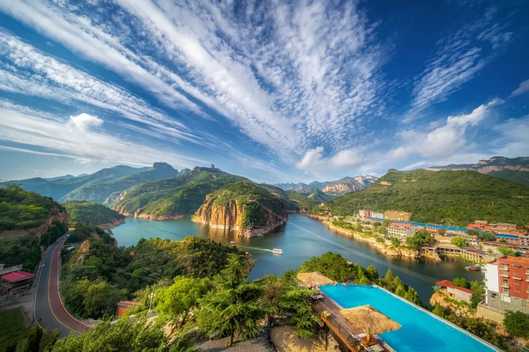 探索京娘湖：石家庄周边游新发现🏞️