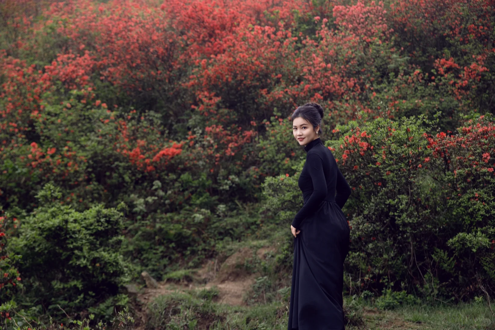 五一反向旅游,松弛感拉满的映山红秘境