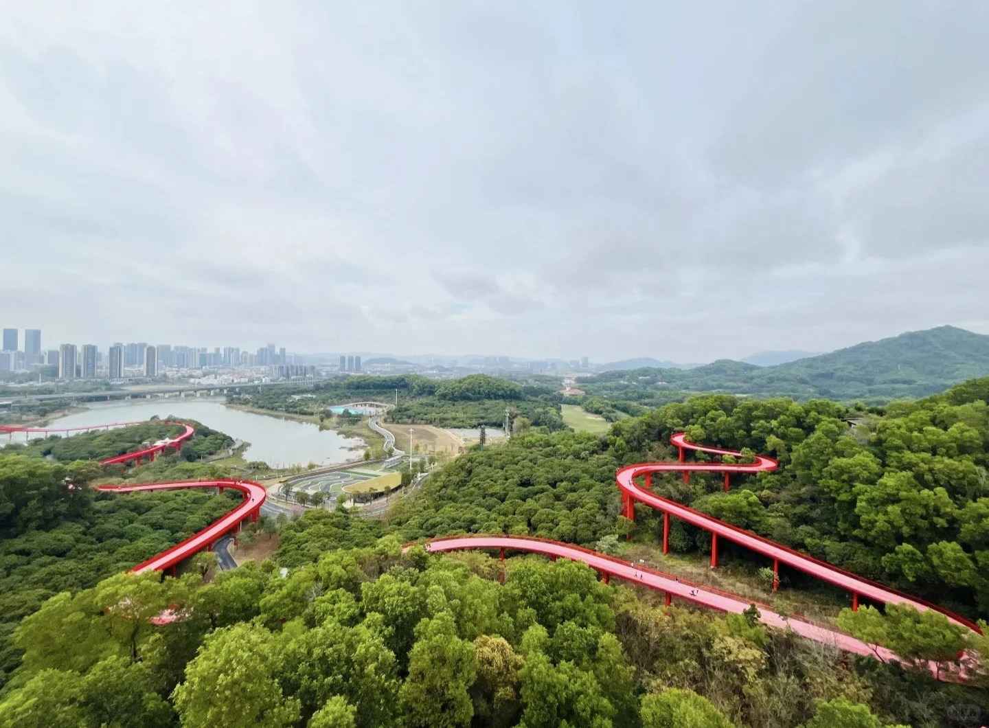 光明五一假期去哪玩？虹桥公园攻略请收好！