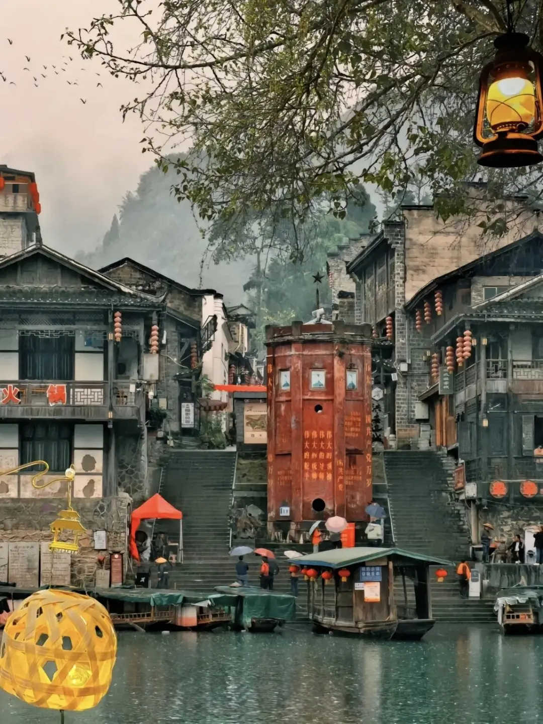 茶峒古镇：一脚踏三省，探寻《边城》遗韵