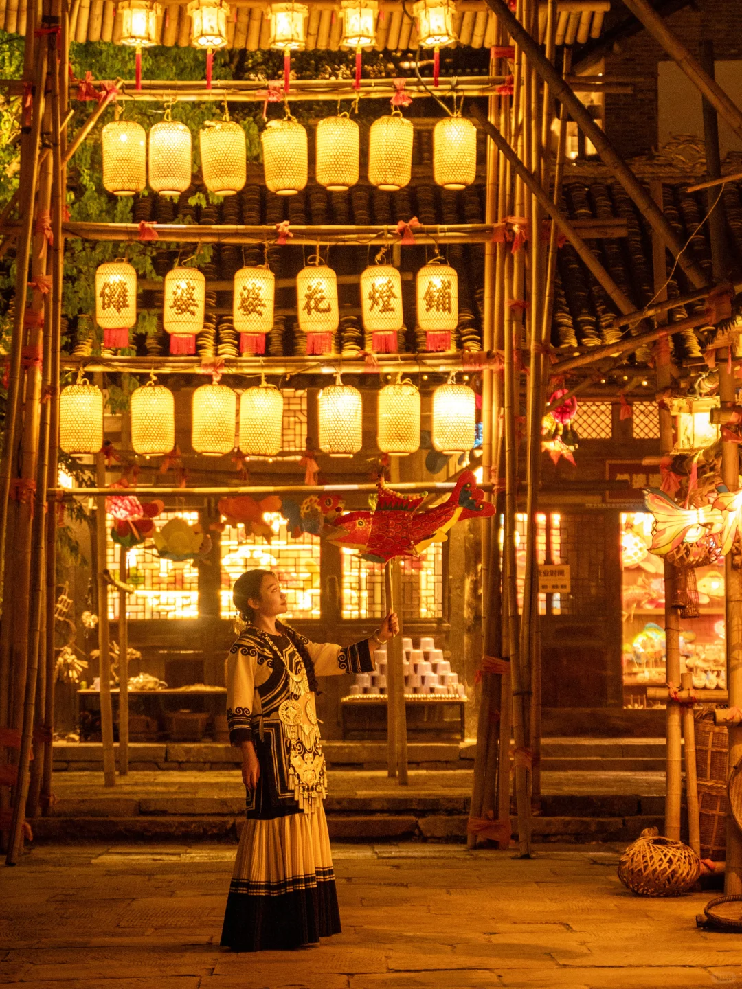 不愧是上榜《国家地理》的寨子，夜景真的绝了