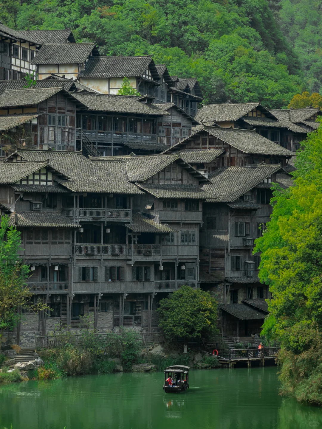 不愧是上榜《国家地理》的寨子，夜景真的绝了