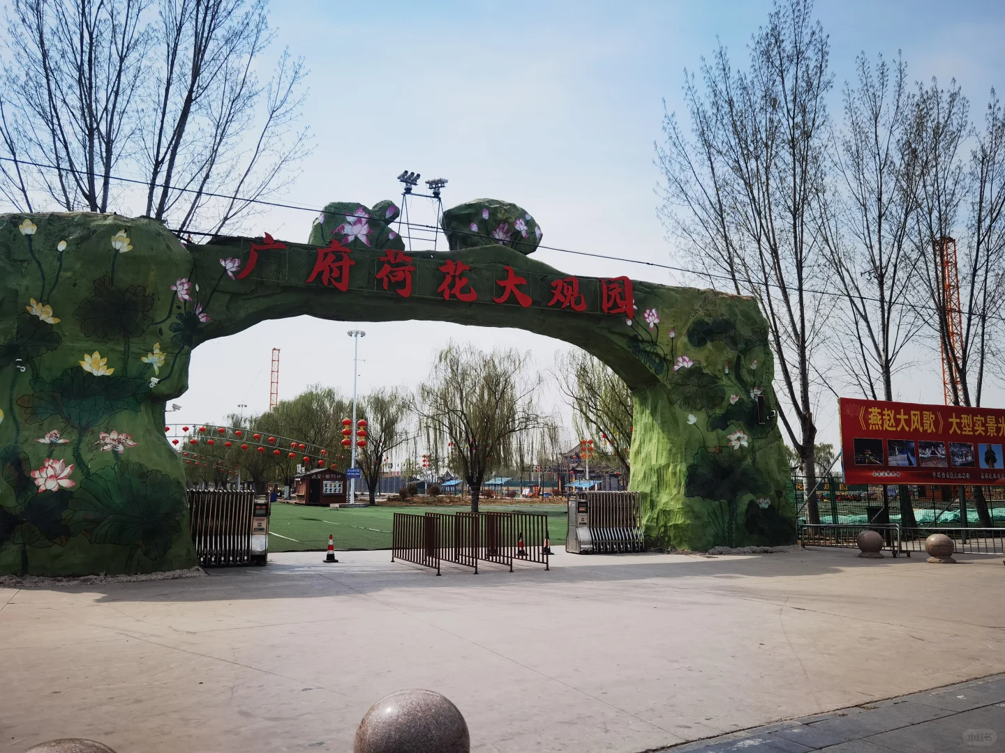 天天在景区跟前上班是一种什么体验？