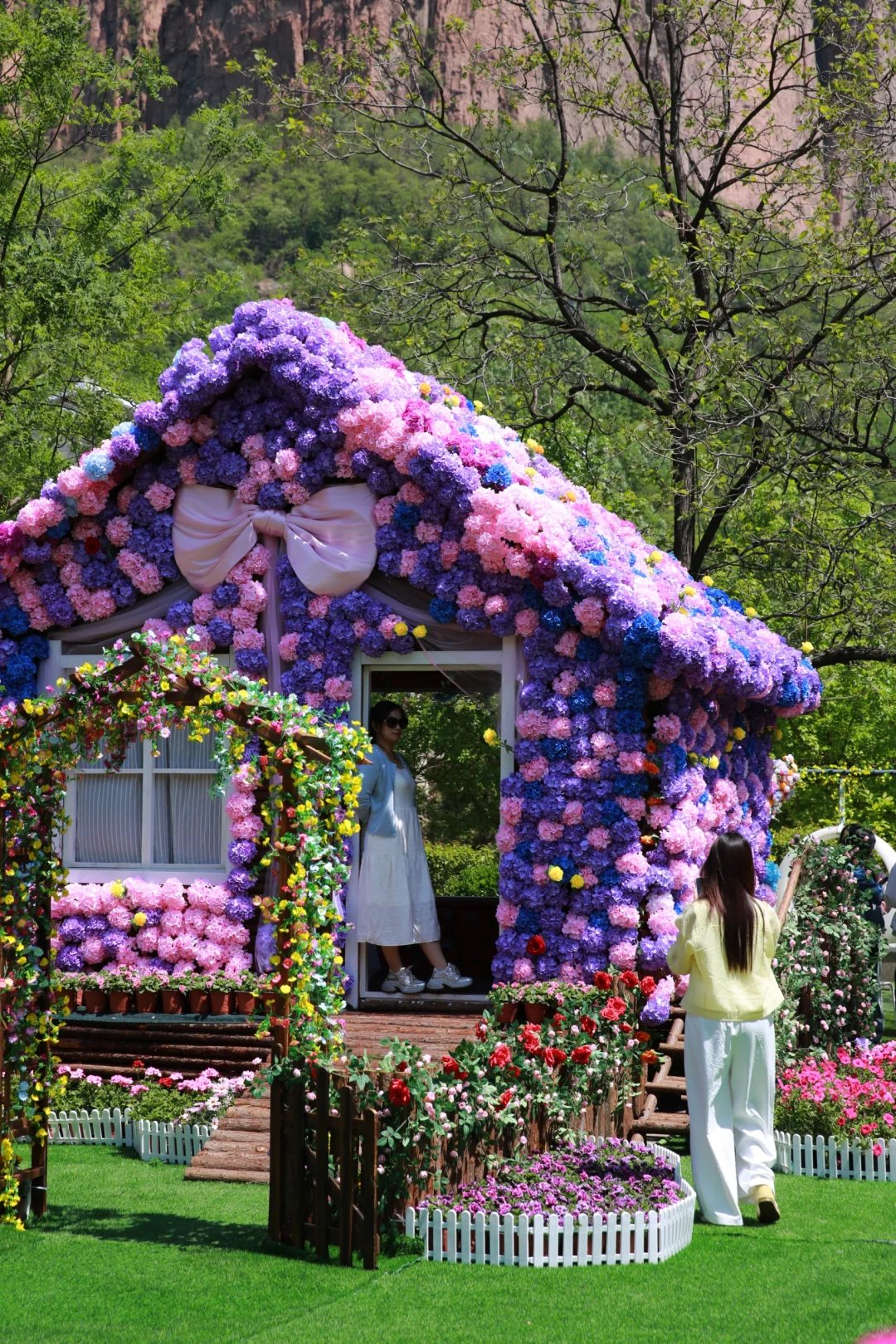 🌺五一封神级出片！闯进现实版莫奈花园，