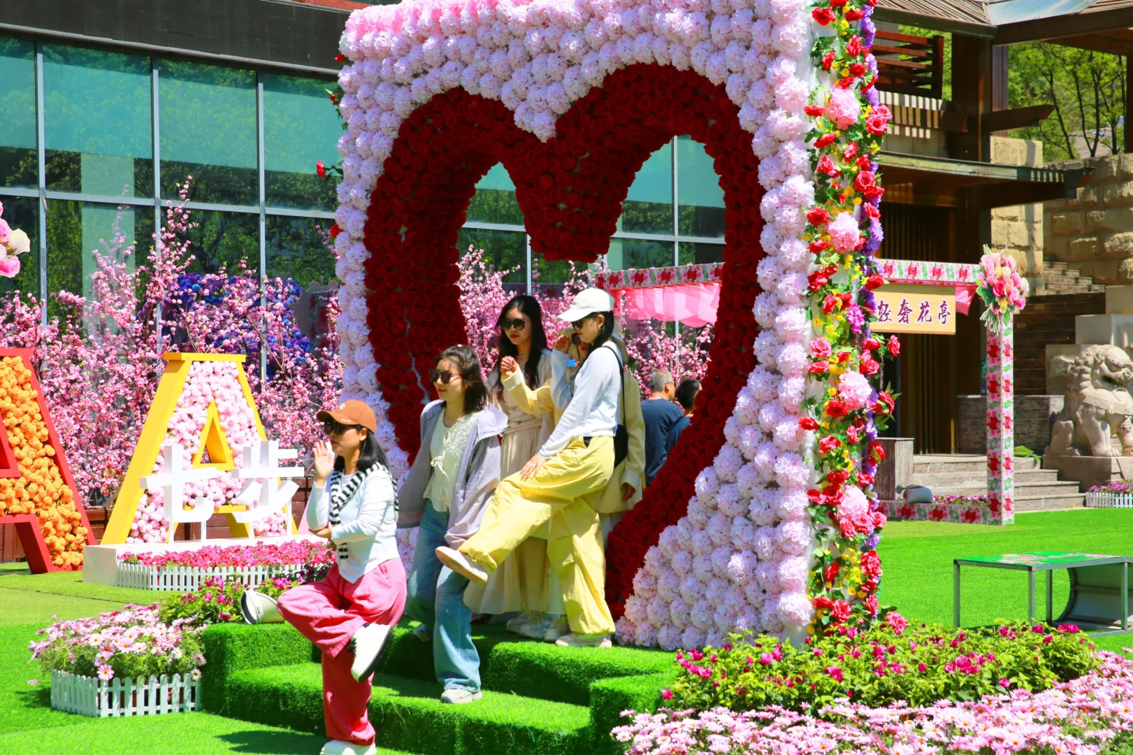 🌺五一封神级出片！闯进现实版莫奈花园，