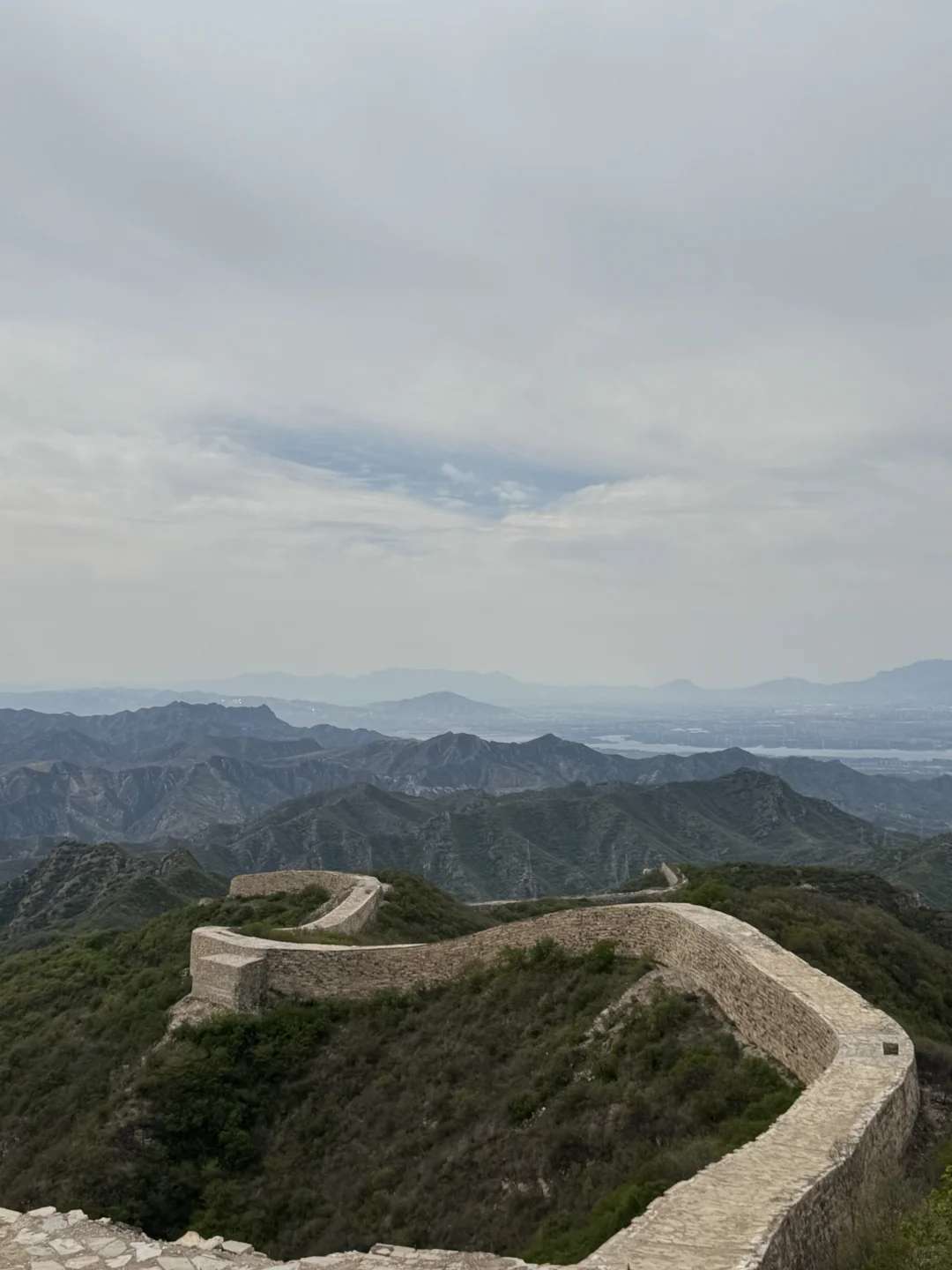 五一景美人少地