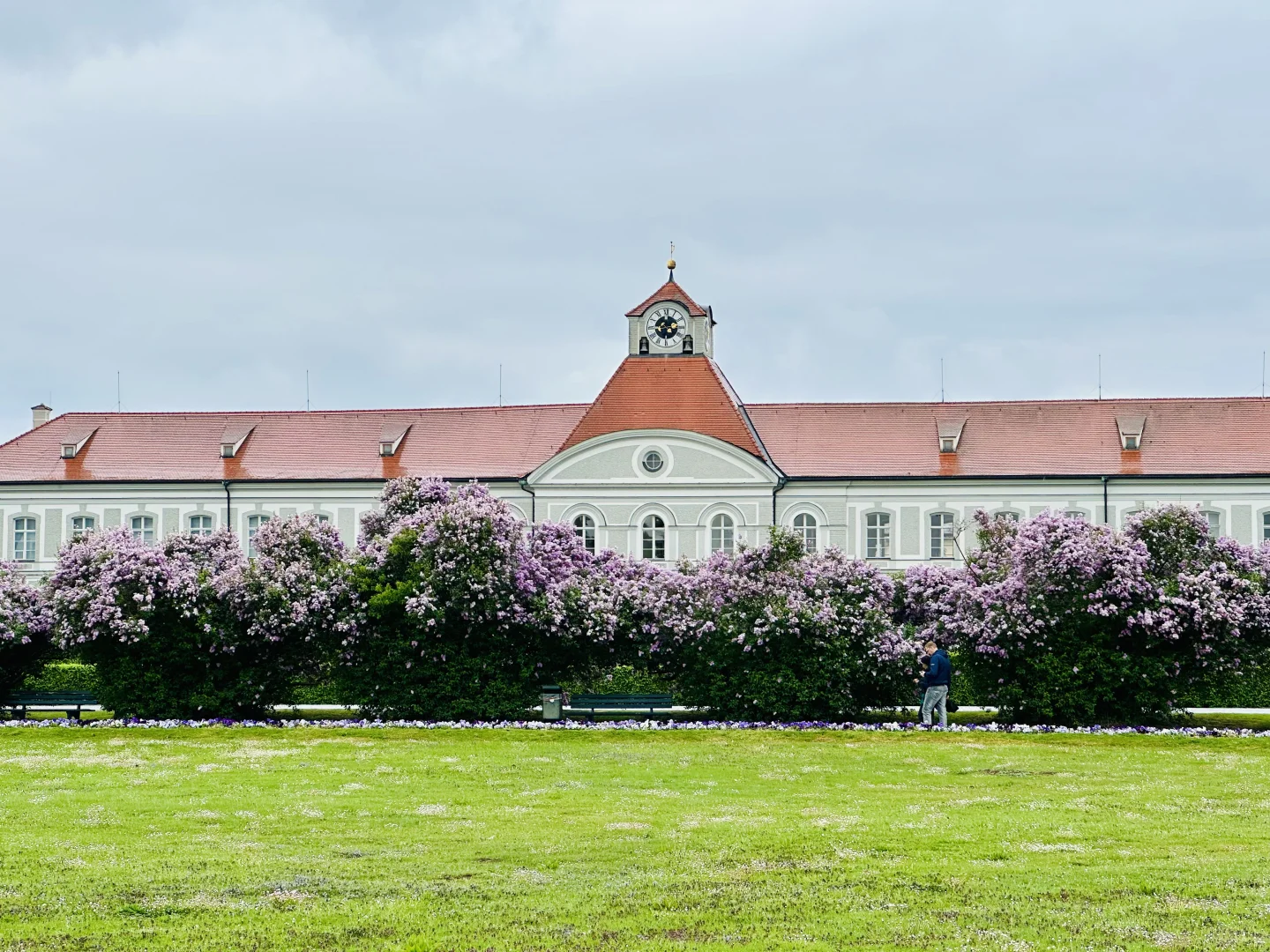 雨中游宁芬堡宫
