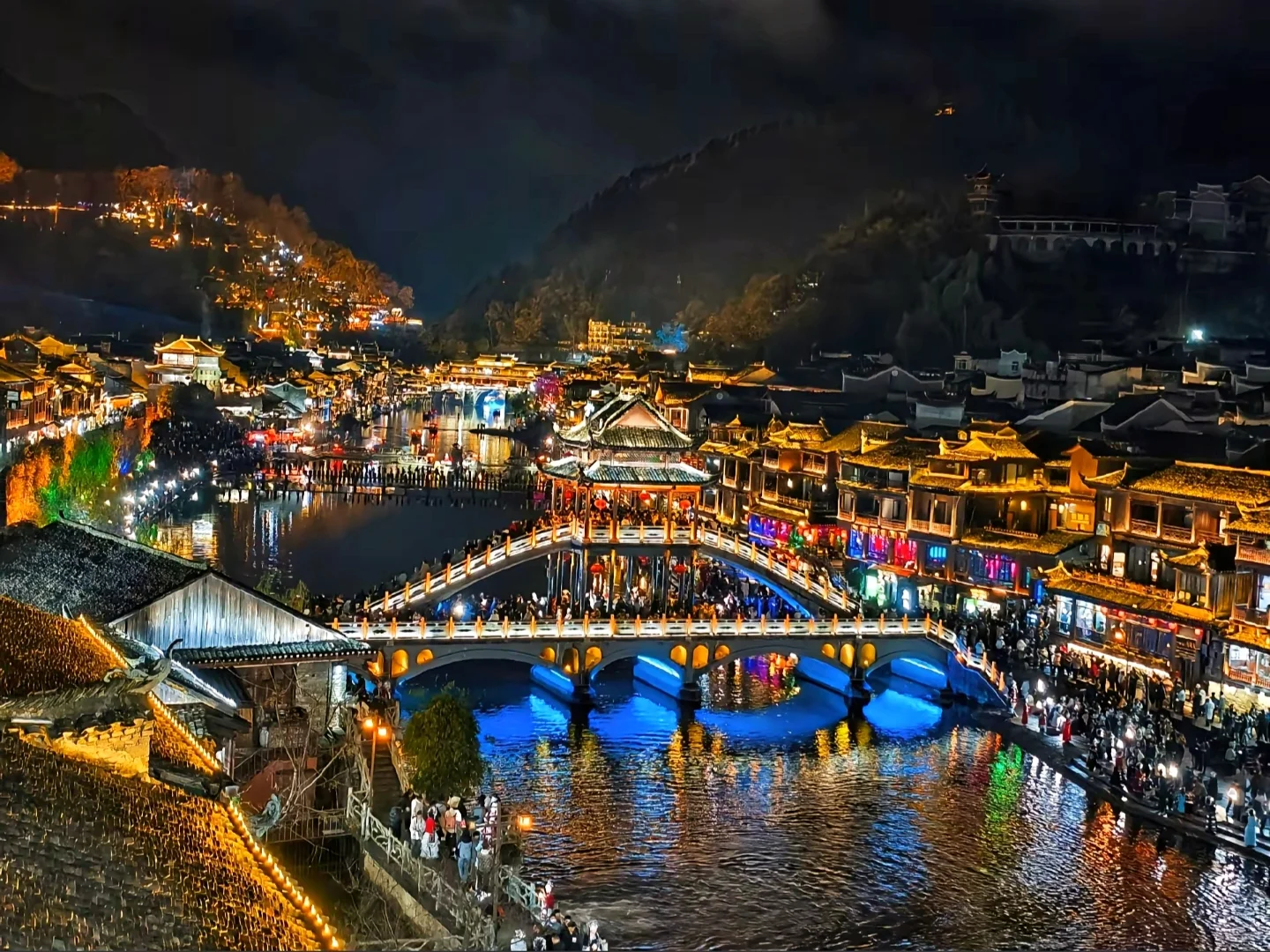 🏮 凤凰古城｜2天1夜穿越“边城”时光！