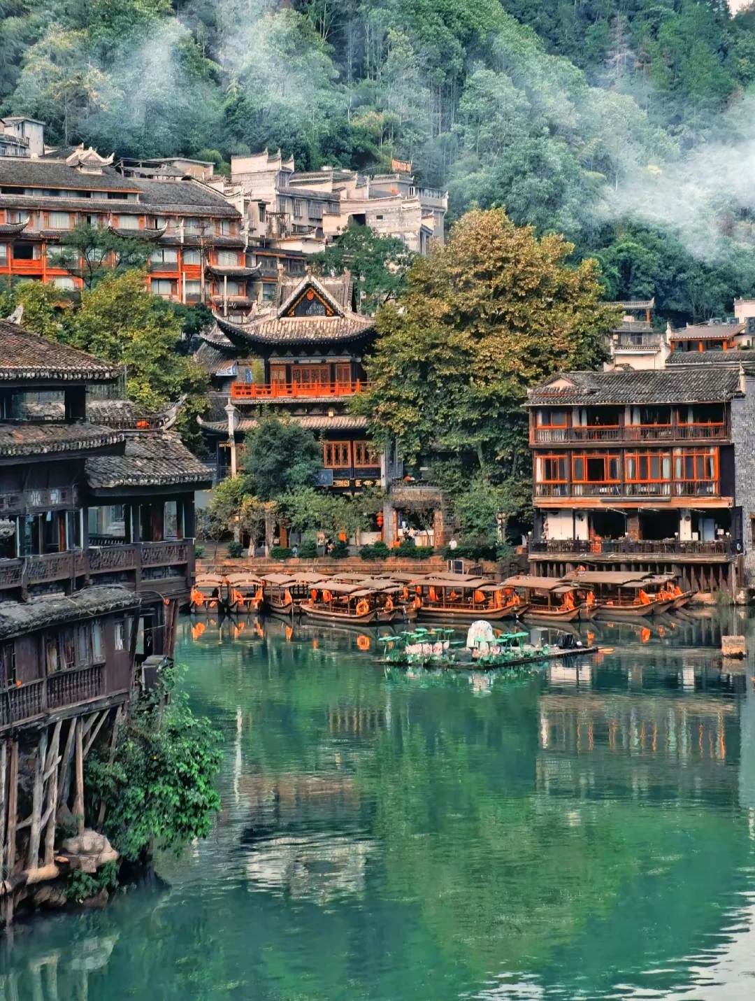 🏮 凤凰古城｜2天1夜穿越“边城”时光！