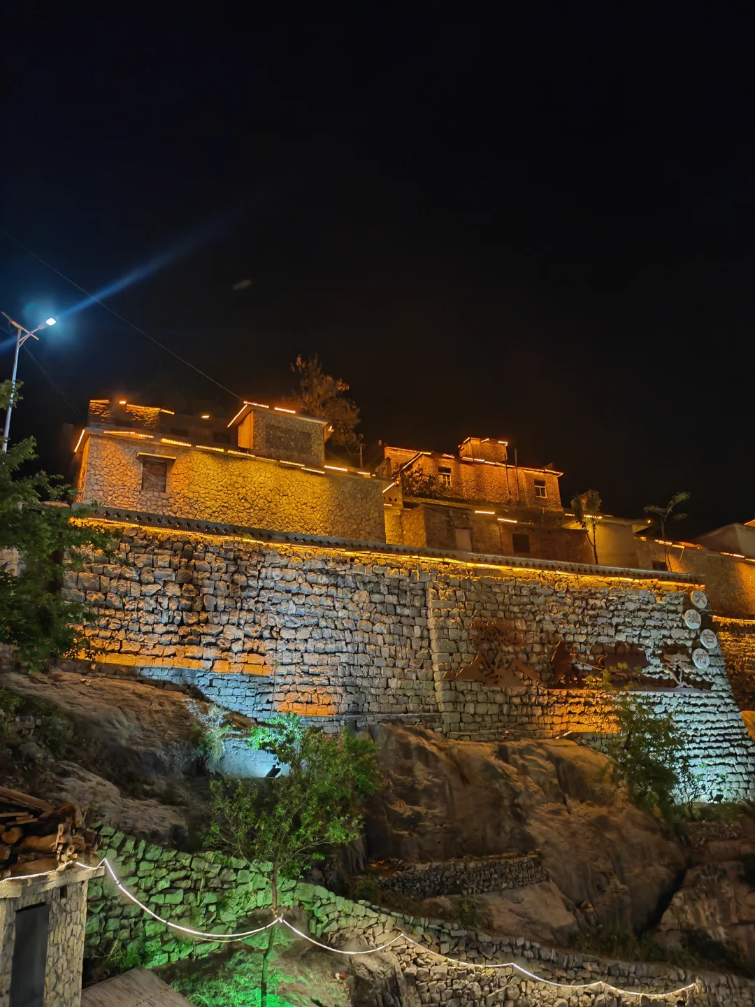 太行深处的石头村落