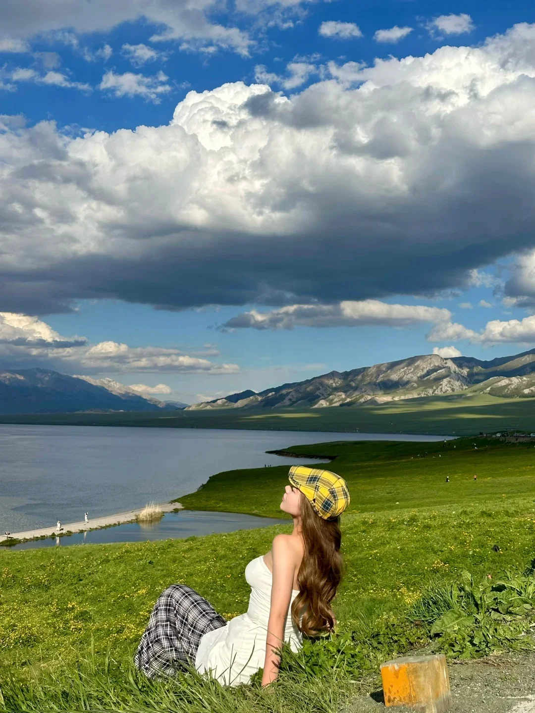 赛里木湖去了😭能劝一个是一个！！