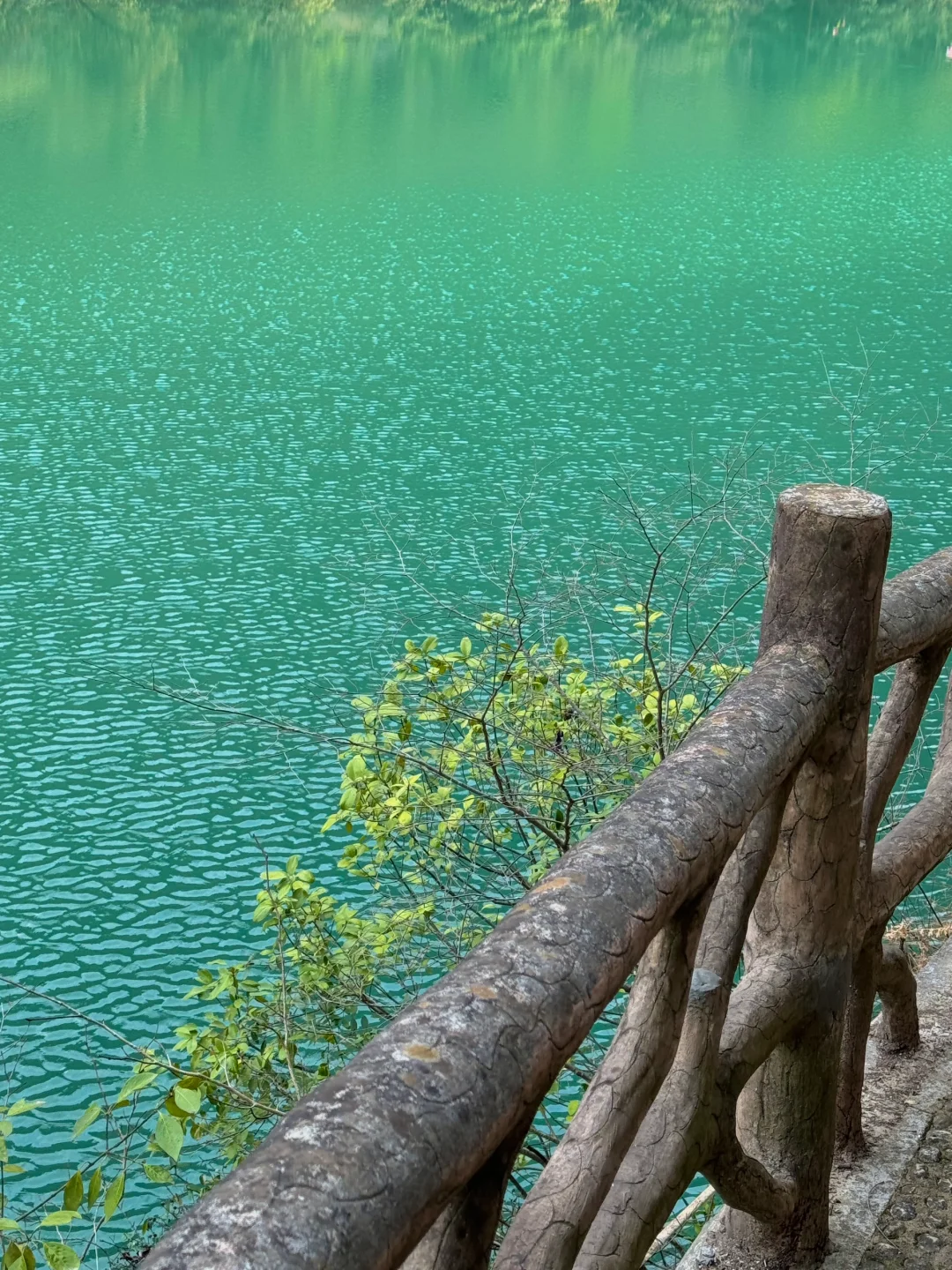 十堰你糊涂啊😯“小九寨沟”这么美不宣传