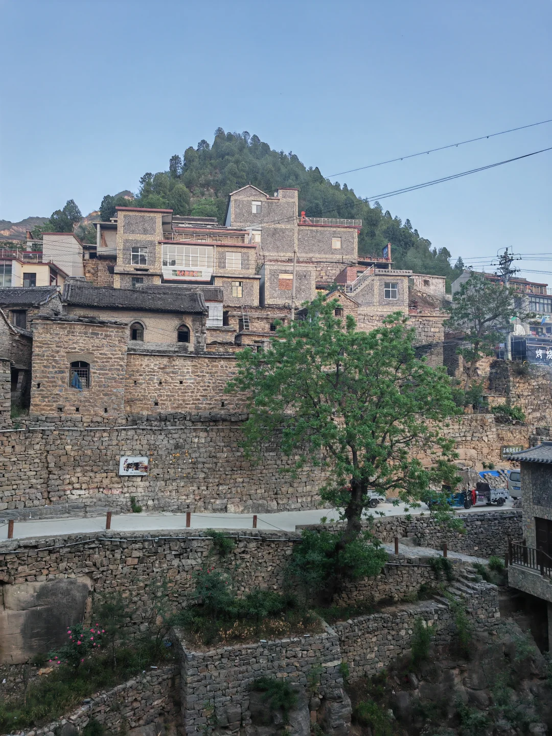 太行深处的石头村落