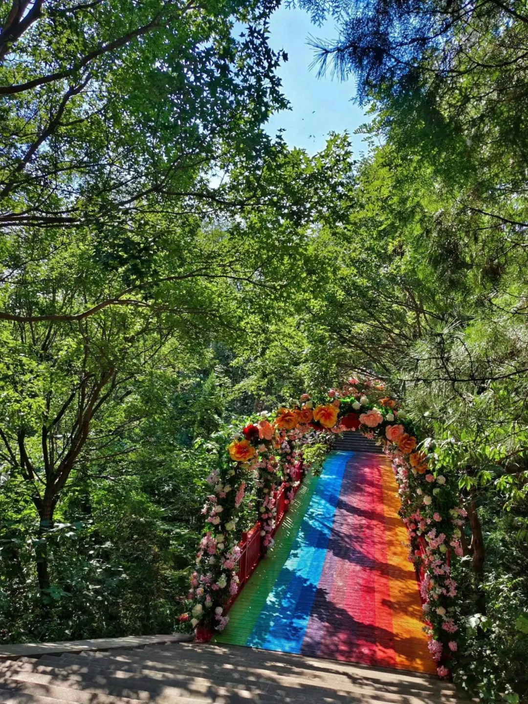 五一避开人从众！来爬长城第一山啦～