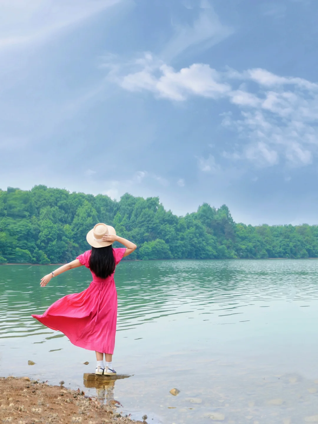 李白没骗我‼️这个皖南小城真是美哭了!