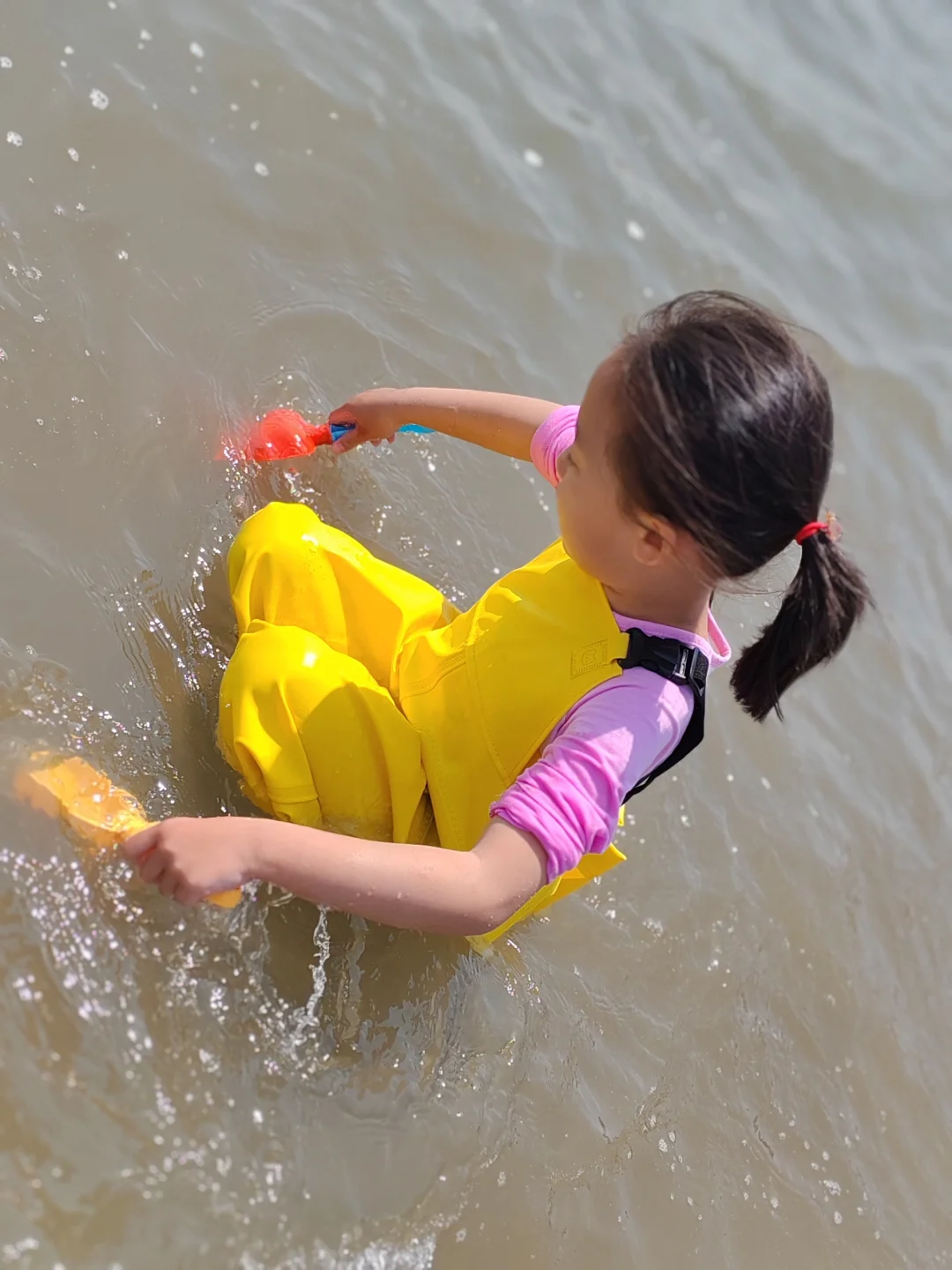 感谢揽月湾景区工作人员帮娃找回丢失的水杯