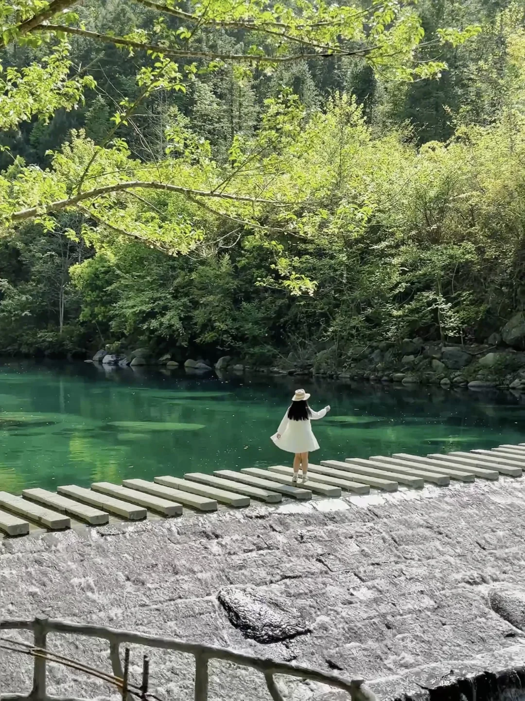 李白没骗我‼️这个皖南小城真是美哭了!