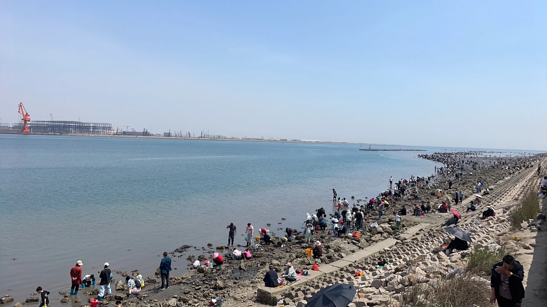 感谢揽月湾景区工作人员帮娃找回丢失的水杯