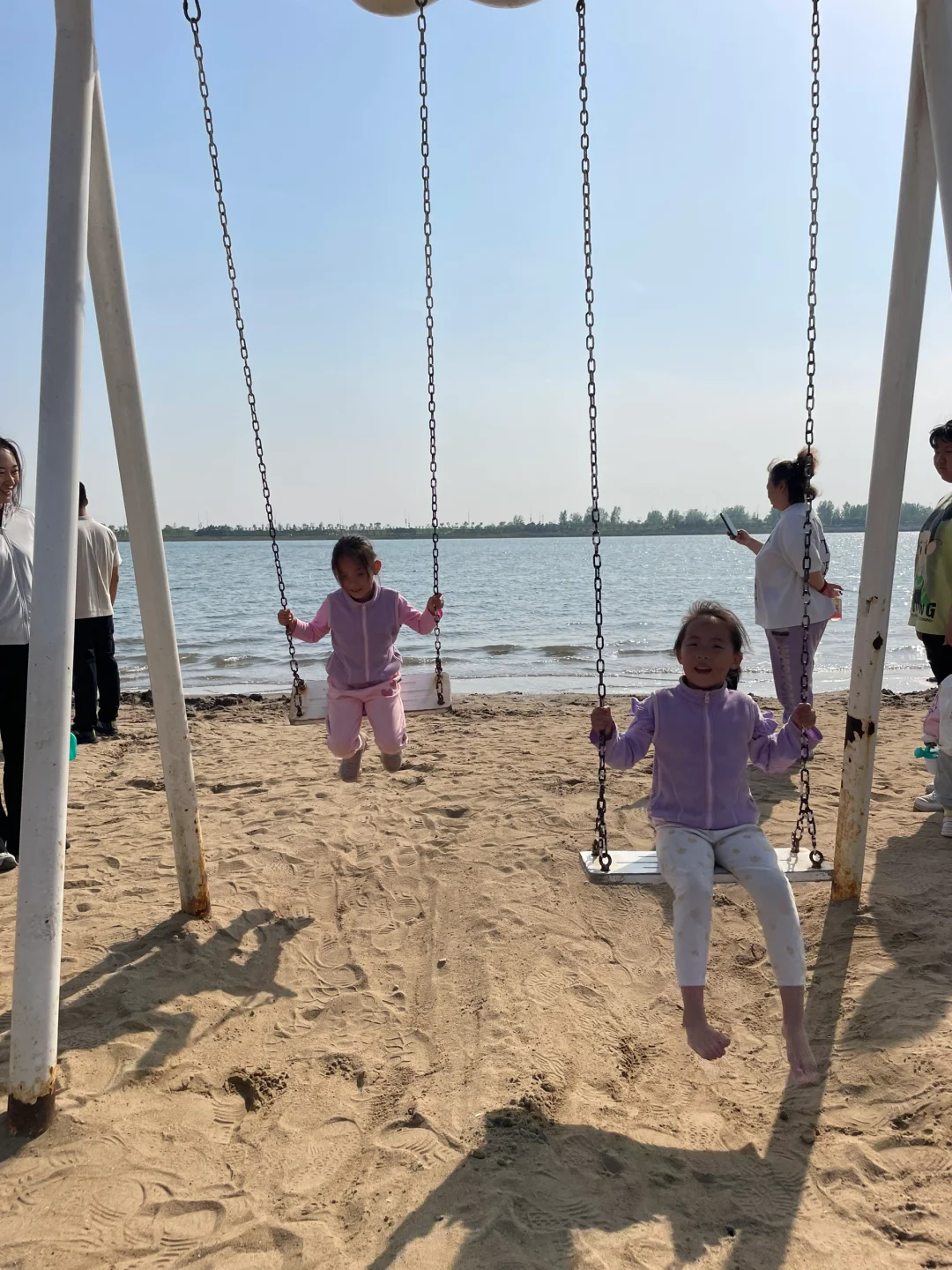 感谢揽月湾景区工作人员帮娃找回丢失的水杯